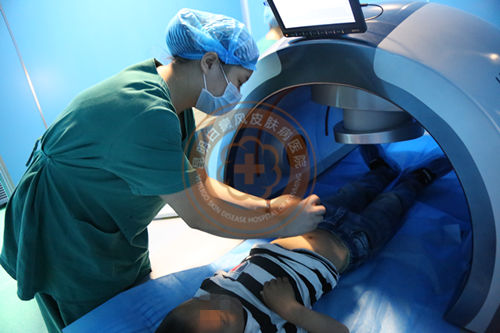 脐疫磁波促药治疗