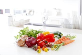 身上的白斑越来越多 是什么在作祟