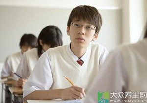 青少年白癜风如何医治效果乐观?