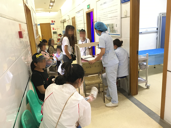 青少年白癜风专属诊疗体系 高效祛白颜值不打折